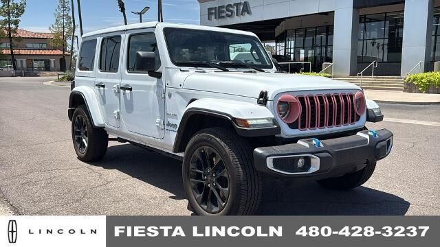 2024 Jeep Wrangler Sahara 4xe