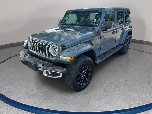 2025 Jeep Wrangler Sahara 4xe