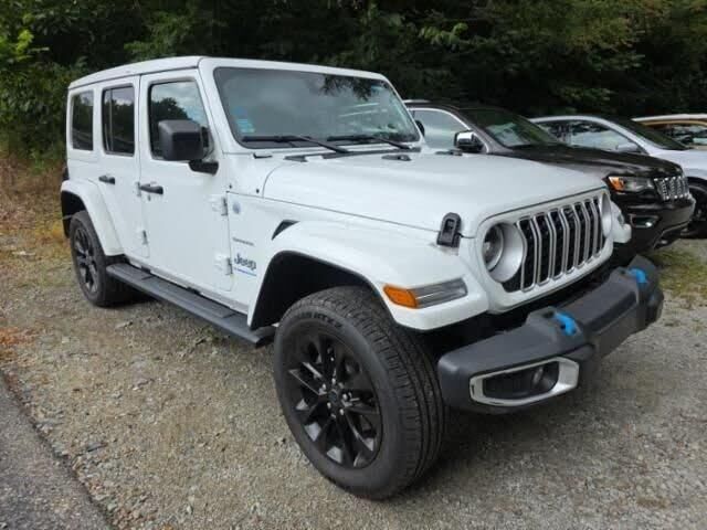 2024 Jeep Wrangler Sahara 4xe