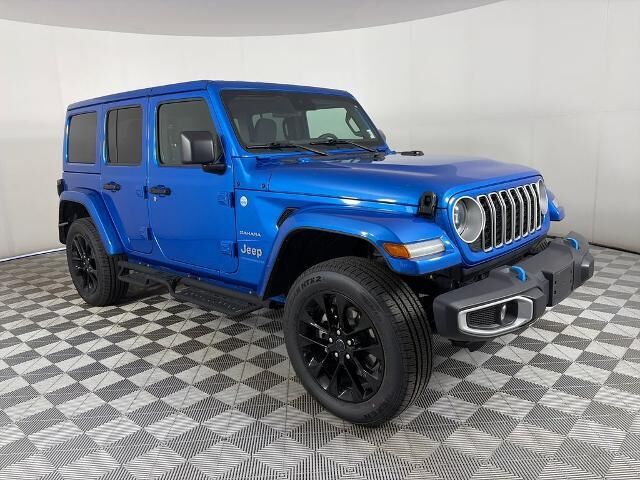 2024 Jeep Wrangler Sahara 4xe