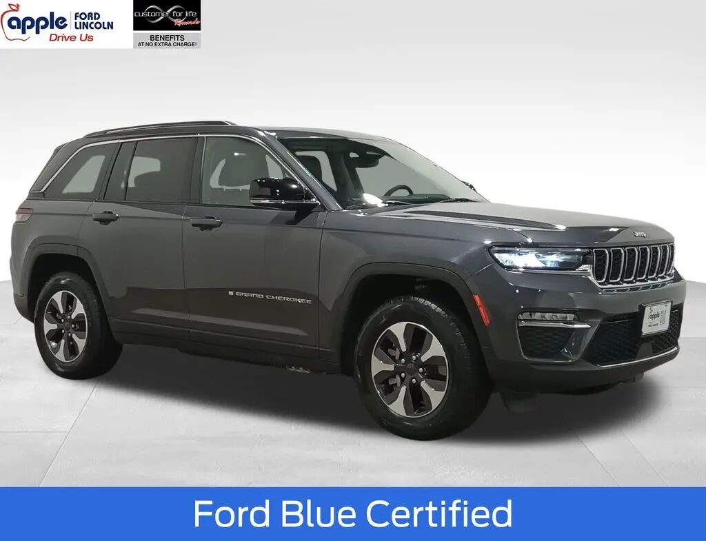 2024 Jeep Grand Cherokee 4xe — photo 1 of 13