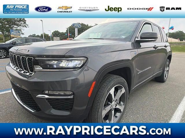 2023 Jeep Grand Cherokee 30th Anniversary 4xe