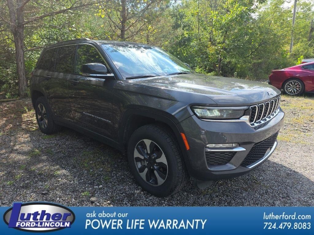 2024 Jeep Grand Cherokee 4xe — photo 1 of 1