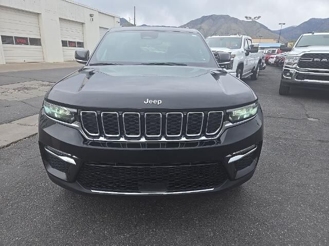 2024 Jeep Grand Cherokee Anniversary Edition 4xe — photo 1 of 13