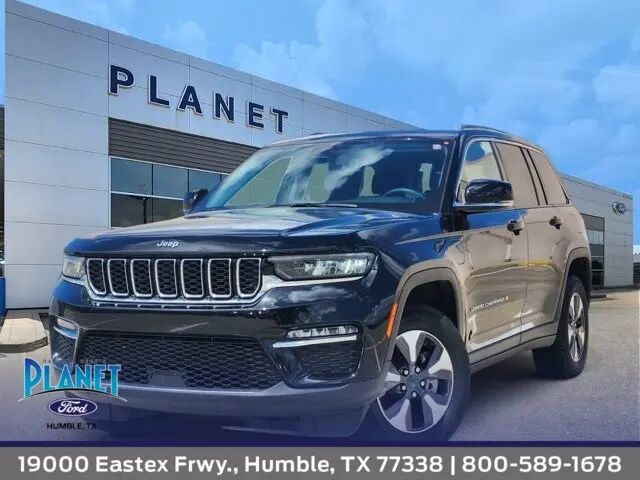 2024 Jeep Grand Cherokee 4xe — photo 1 of 13