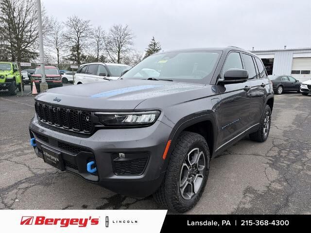 2022 Jeep Grand Cherokee Trailhawk 4xe