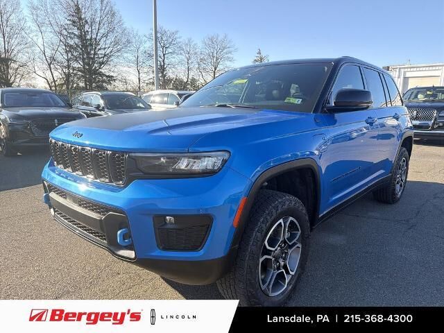 2022 Jeep Grand Cherokee Trailhawk 4xe