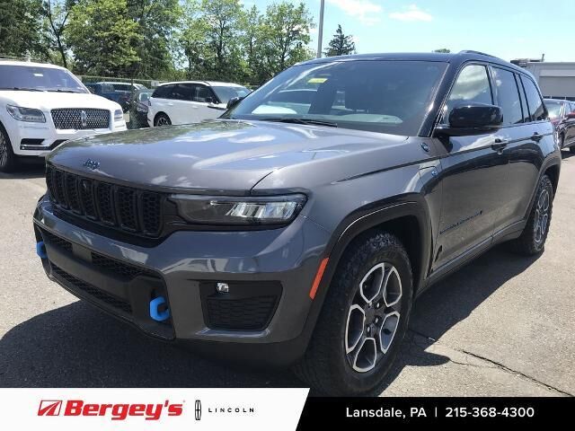 2022 Jeep Grand Cherokee Trailhawk 4xe