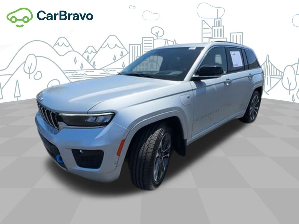 2022 Jeep Grand Cherokee 4xe Overland 4x4 — photo 1 of 7