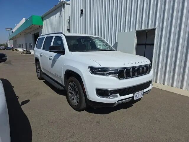 2024 Jeep Wagoneer L Series II — photo 1 of 5