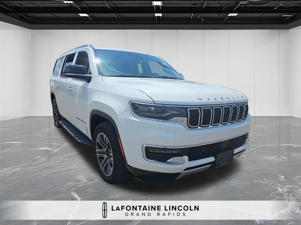 2024 Jeep Wagoneer L Series II — photo 1 of 13