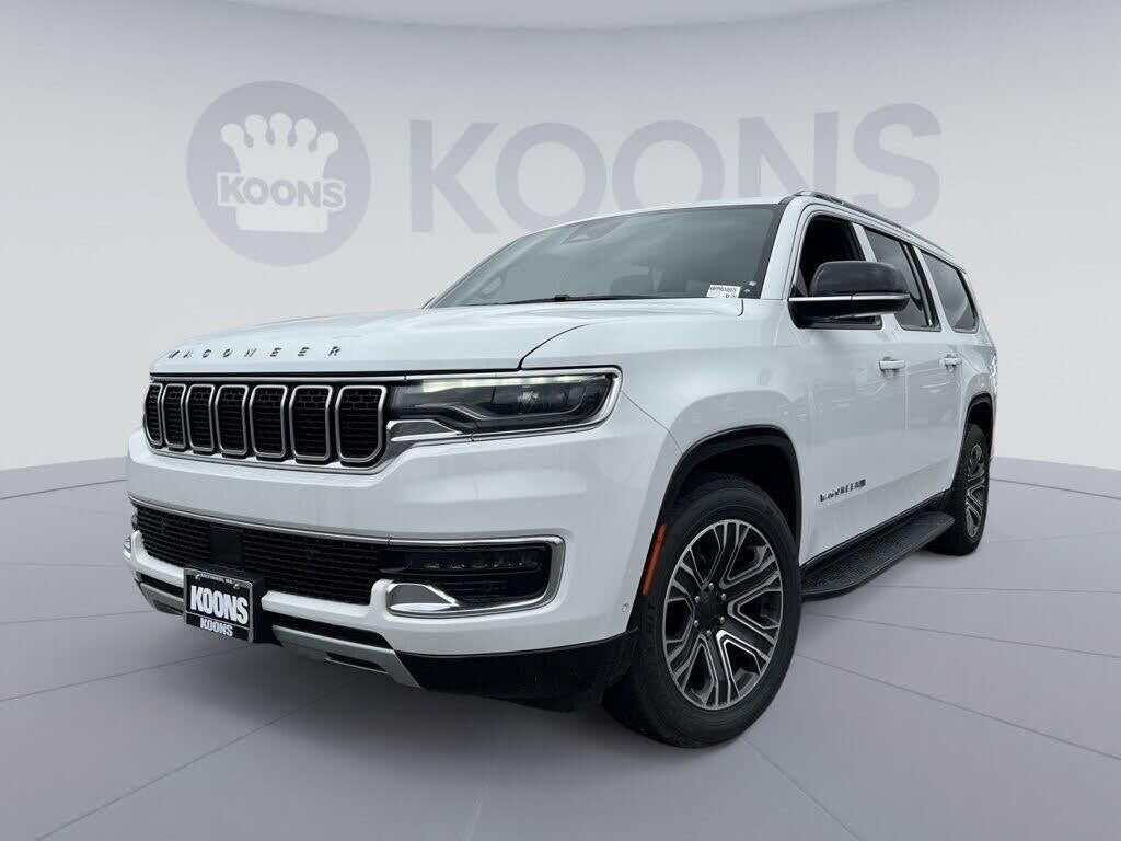 2024 Jeep Wagoneer L Series II — photo 1 of 1