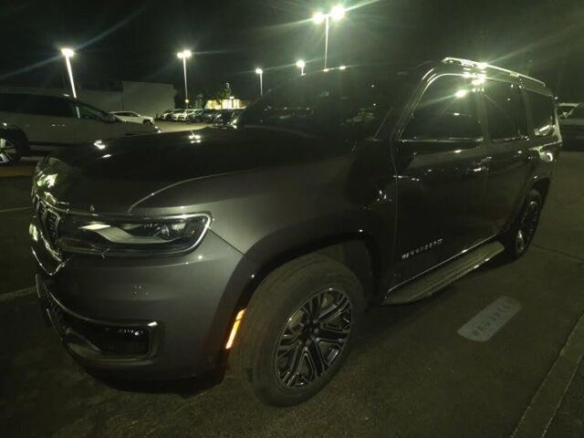 2023 Jeep Wagoneer Base
