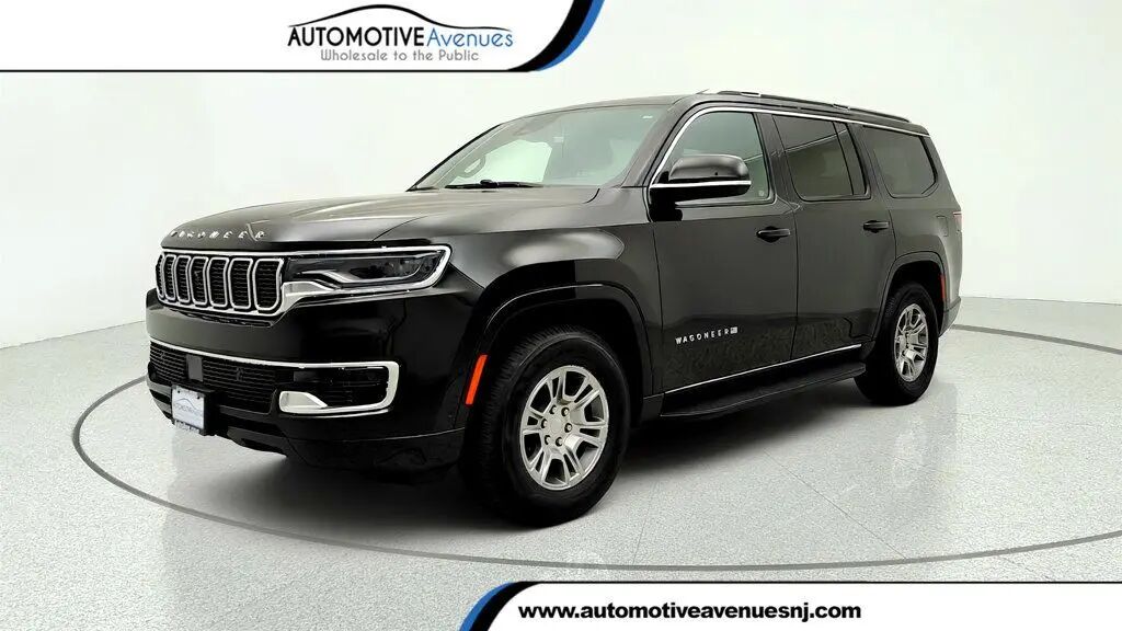 2023 Jeep Wagoneer Carbide — photo 1 of 13
