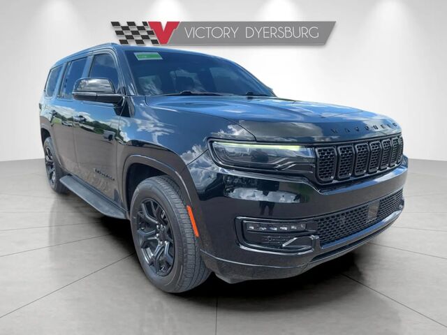 2023 Jeep Wagoneer Base