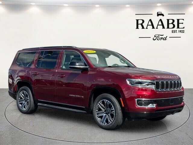 2023 Jeep Wagoneer Base