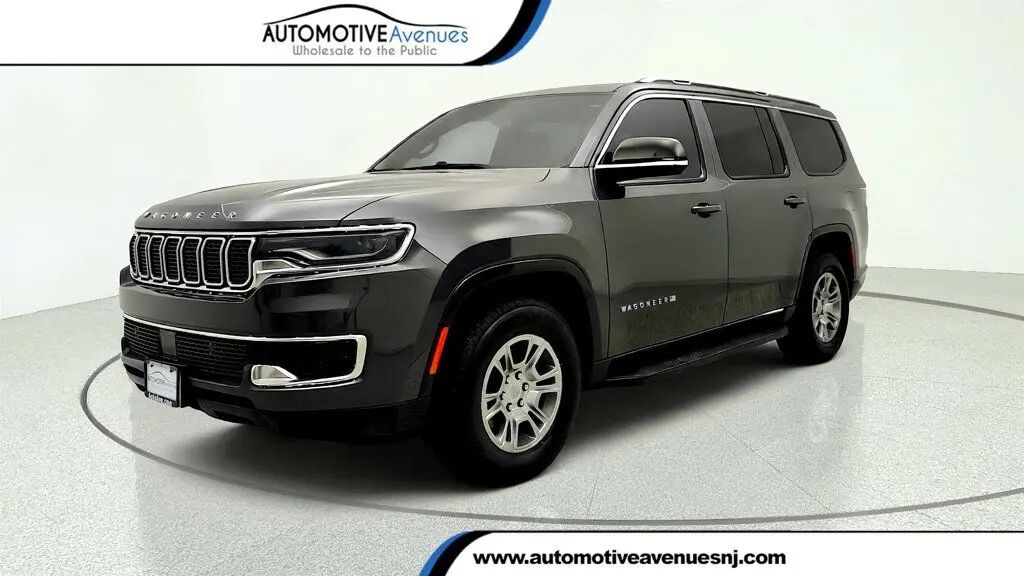 2023 Jeep Wagoneer Carbide — photo 1 of 13