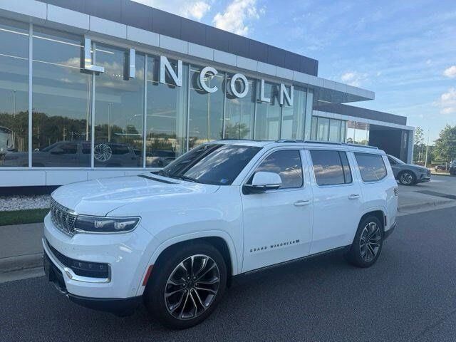 2022 Jeep Grand Wagoneer Series III