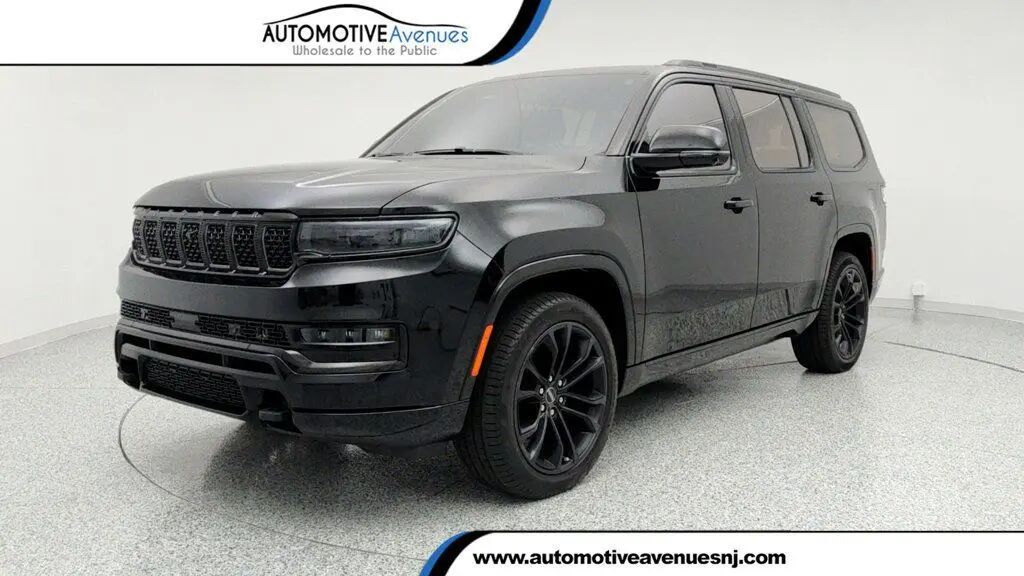 2023 Jeep Grand Wagoneer Series III Obsidian — photo 1 of 13