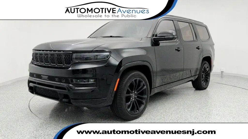 2023 Jeep Grand Wagoneer Series III Obsidian — photo 1 of 13