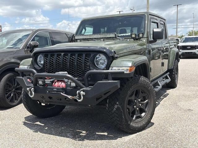 2022 Jeep Gladiator Sport