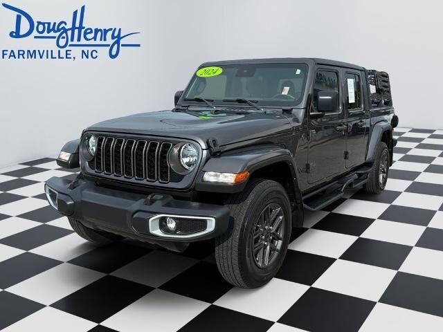 2024 Jeep Gladiator Sport