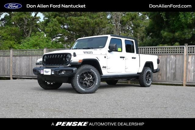 2024 Jeep Gladiator Sport