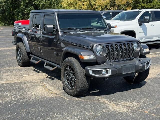 2021 Jeep Gladiator Sport