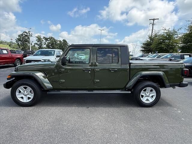 2023 Jeep Gladiator Sport