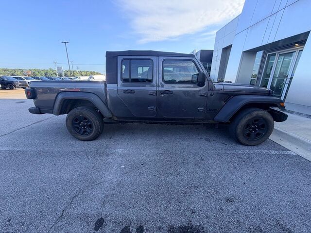 2023 Jeep Gladiator Sport