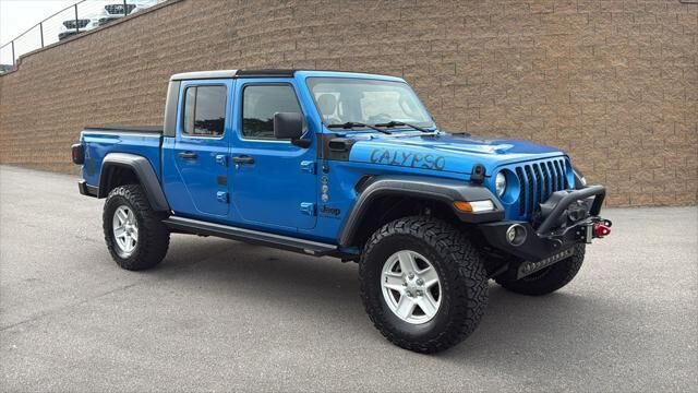 2020 Jeep Gladiator Sport