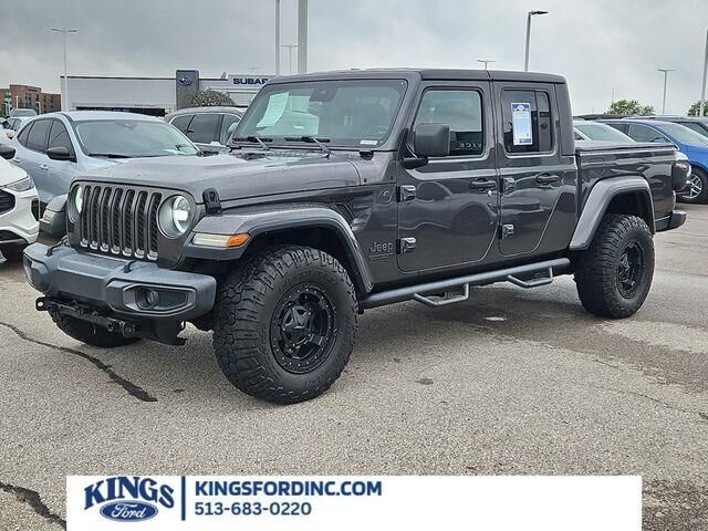 2021 Jeep Gladiator Sport — photo 1 of 13