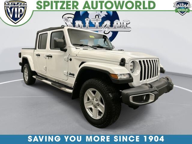 2022 Jeep Gladiator Sport