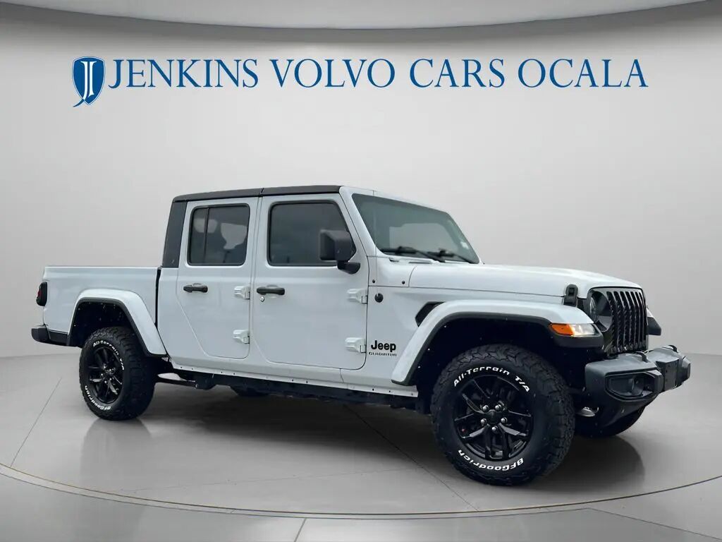 2022 Jeep Gladiator Sport — photo 1 of 13