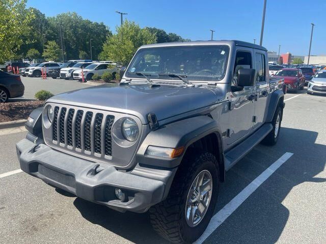 2020 Jeep Gladiator Sport