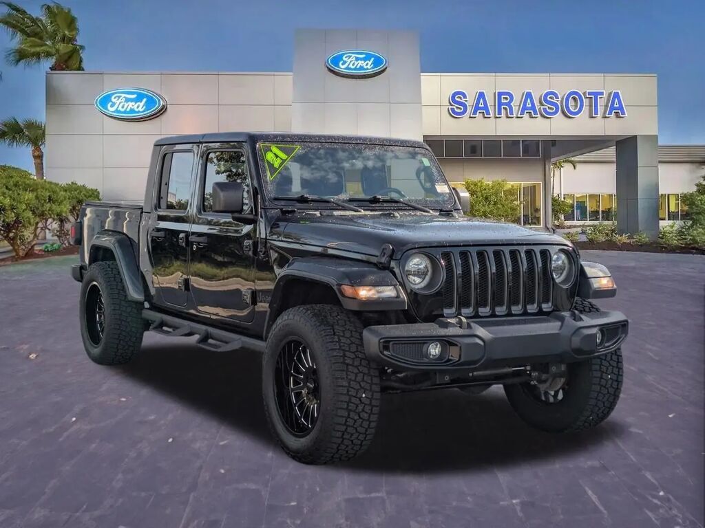 2021 Jeep Gladiator Sport — photo 1 of 13
