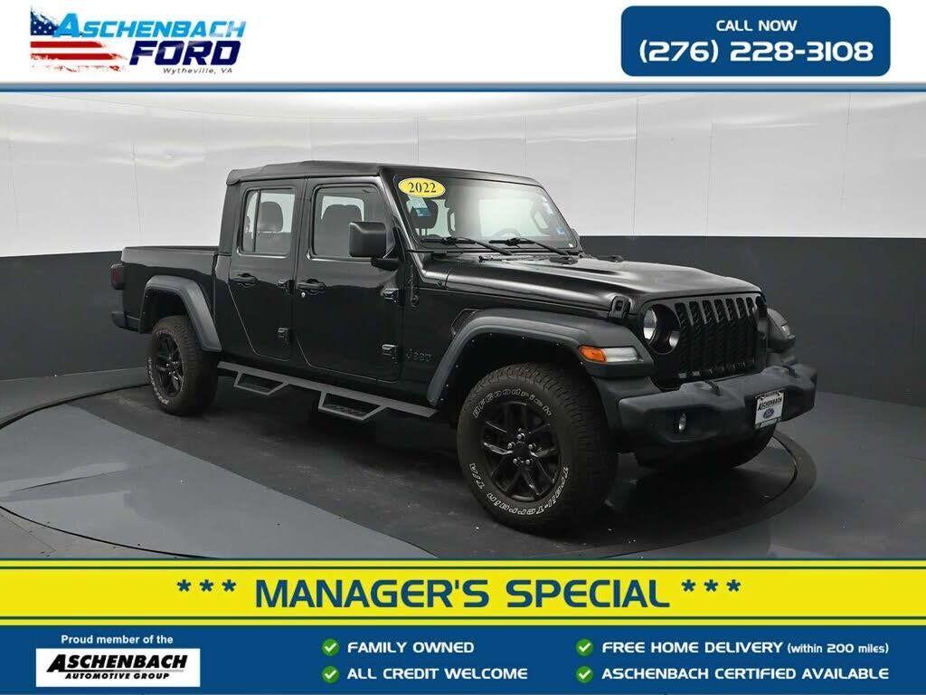 2022 Jeep Gladiator Sport — photo 1 of 1