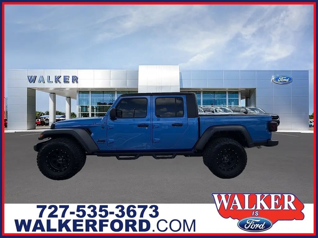 2024 Jeep Gladiator Sport — photo 1 of 13