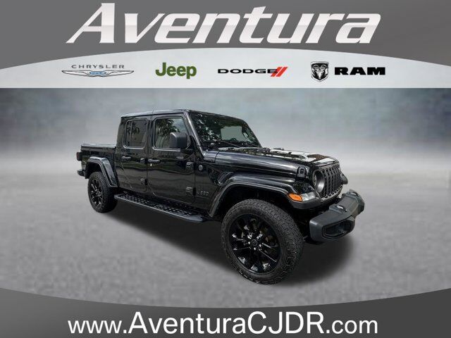 2024 Jeep Gladiator Nighthawk