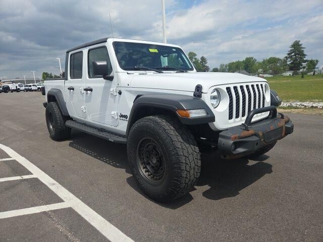 2021 Jeep Gladiator Sport