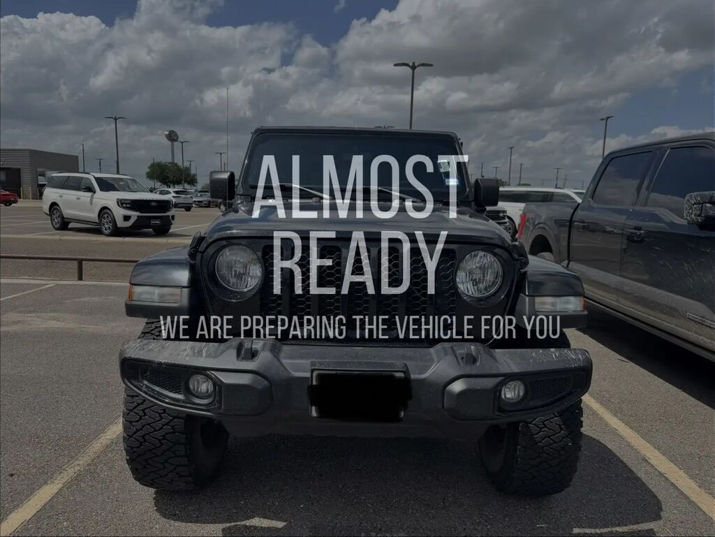 2023 Jeep Gladiator Sport — photo 1 of 18