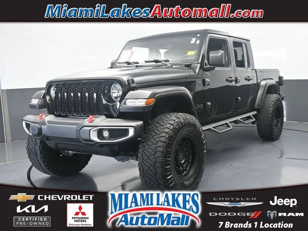 2023 Jeep Gladiator Sport — photo 1 of 13