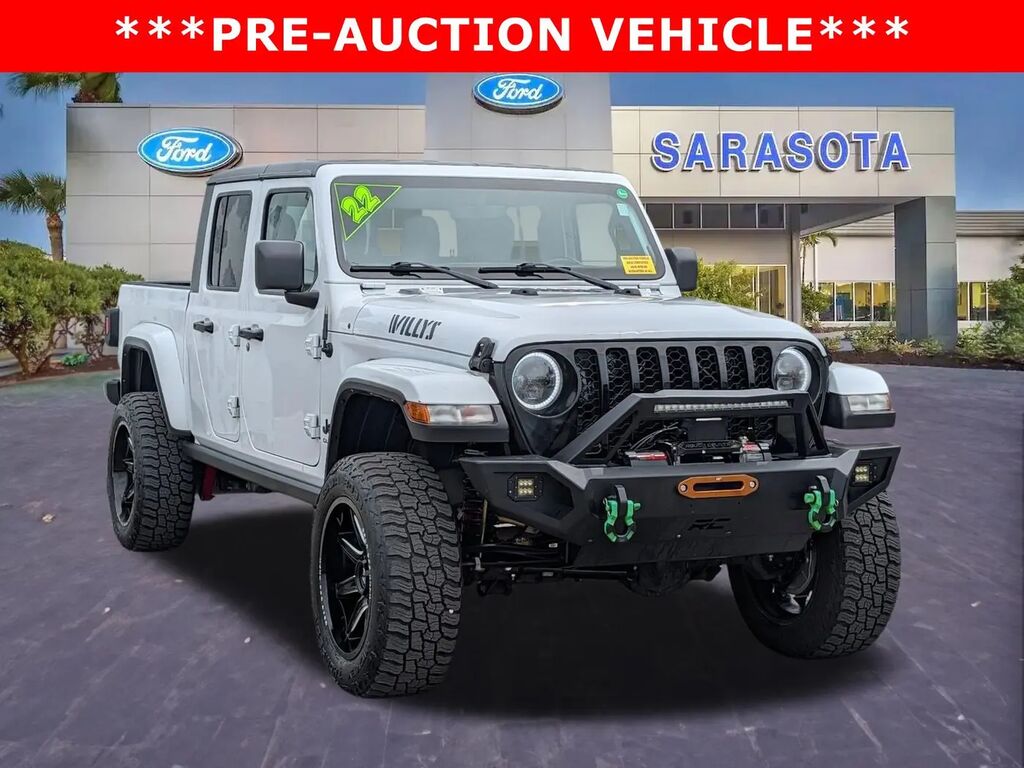 2022 Jeep Gladiator Sport — photo 1 of 13