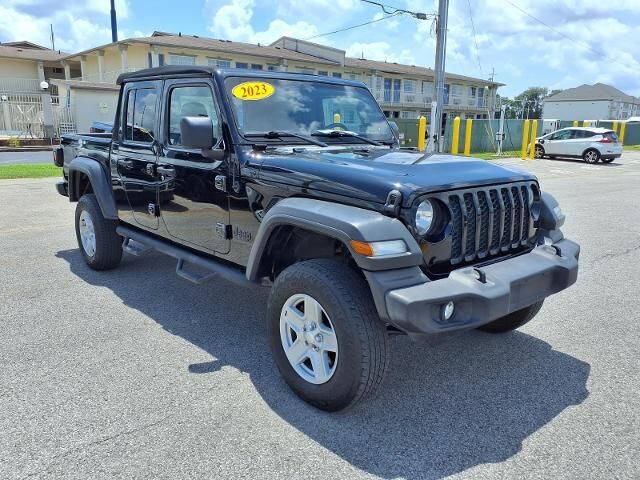 2020 Jeep Gladiator Sport