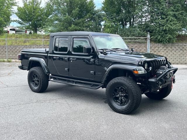 2021 Jeep Gladiator Sport