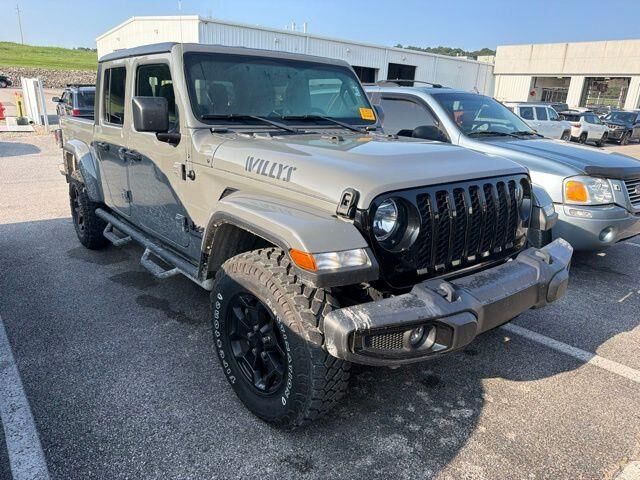 2021 Jeep Gladiator Sport