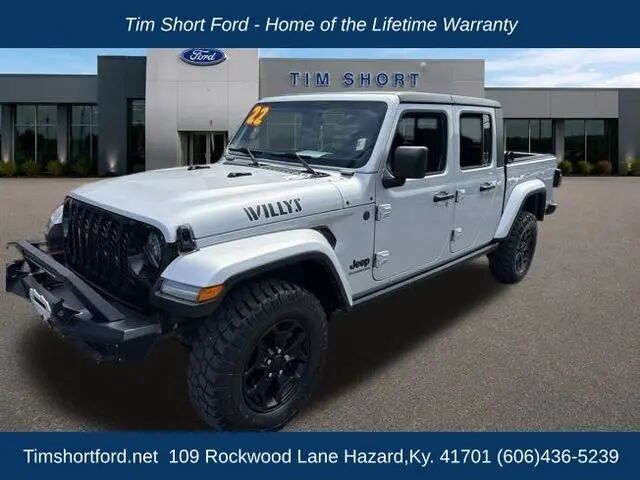 2022 Jeep Gladiator Sport — photo 1 of 13
