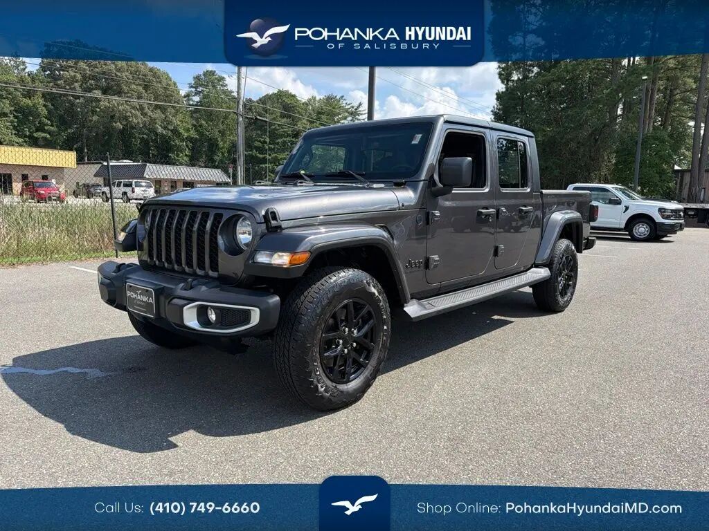 2023 Jeep Gladiator Sport — photo 1 of 5