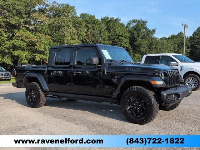 2022 Jeep Gladiator Sport
