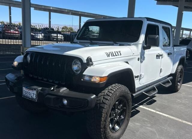 2023 Jeep Gladiator Sport